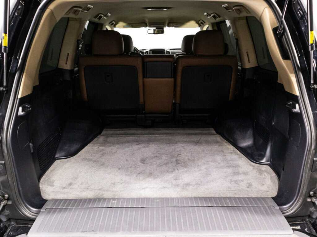 Toyota Land Cruiser 2014 года с пробегом. Фото: #14