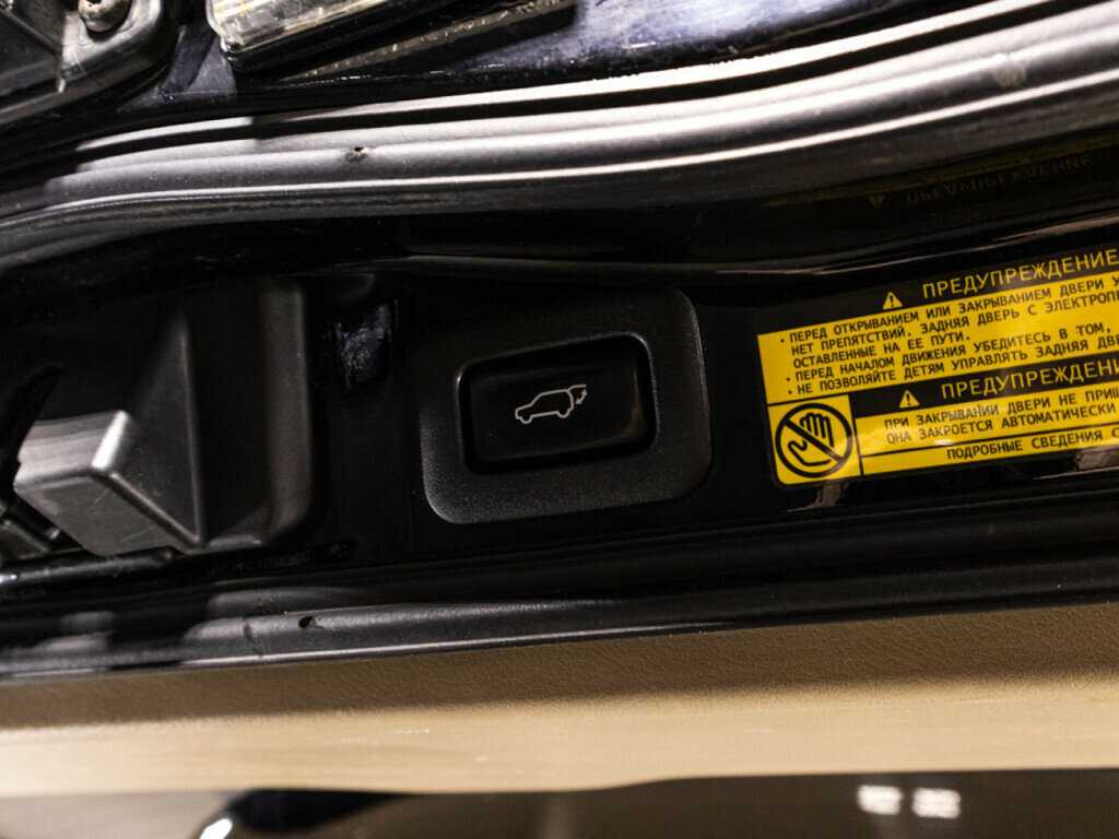 Toyota Land Cruiser 2014 года с пробегом. Фото: #15