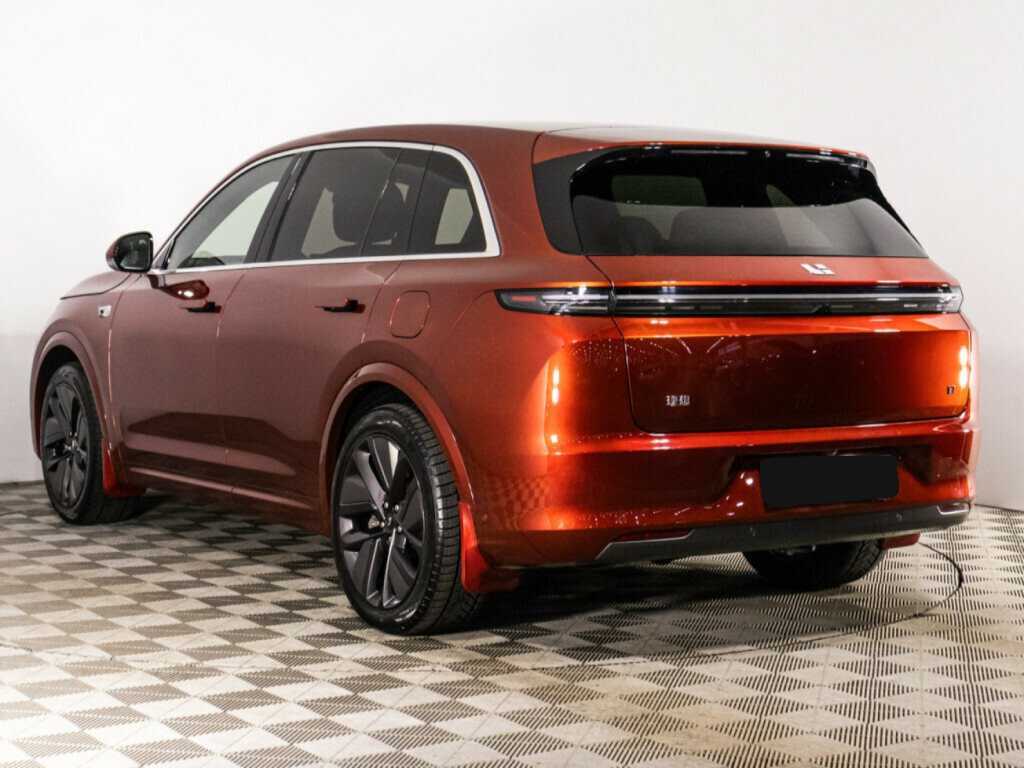 LiXiang L7 2023 года с пробегом. Фото: #6