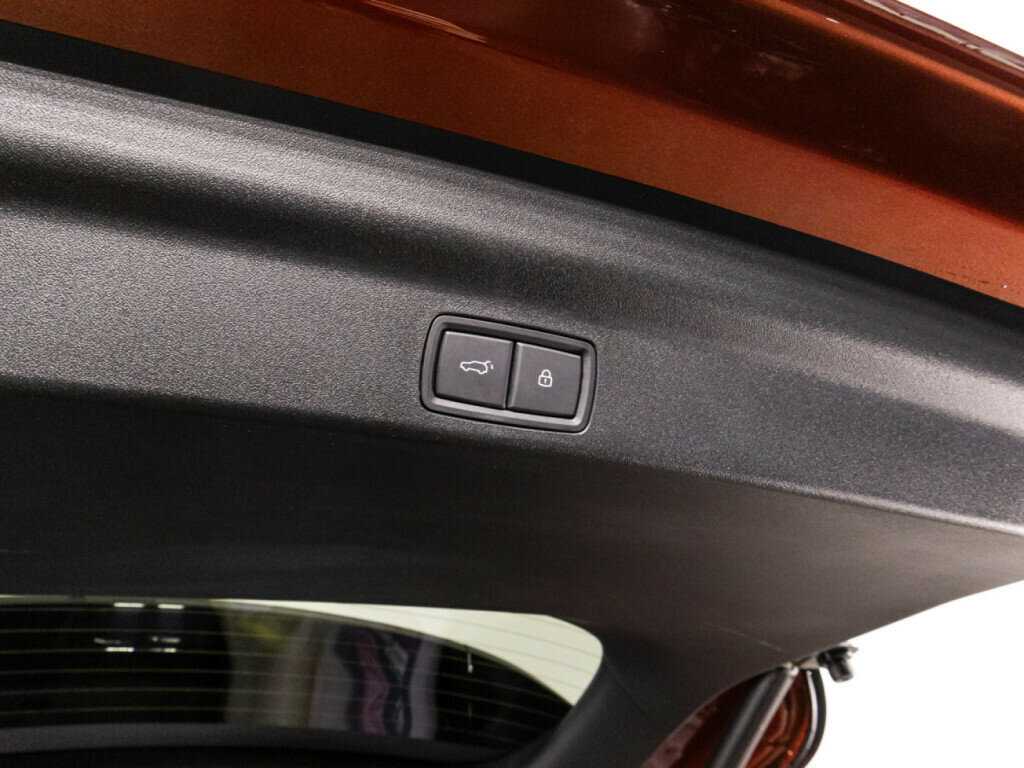 LiXiang L7 2023 года с пробегом. Фото: #14