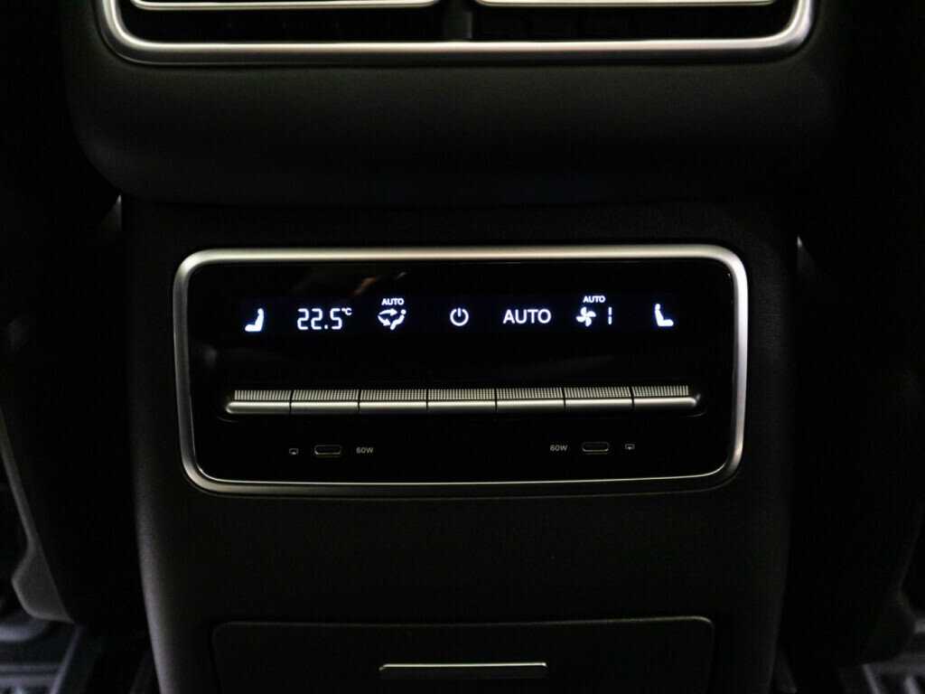 LiXiang L7 2023 года с пробегом. Фото: #22