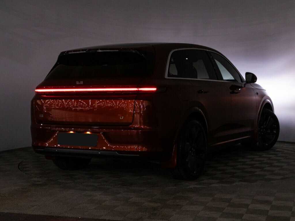 LiXiang L7 2023 года с пробегом. Фото: #24