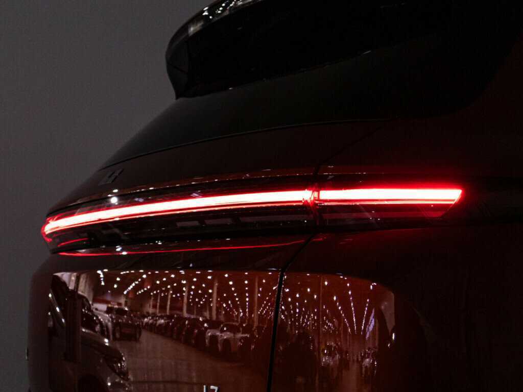 LiXiang L7 2023 года с пробегом. Фото: #26