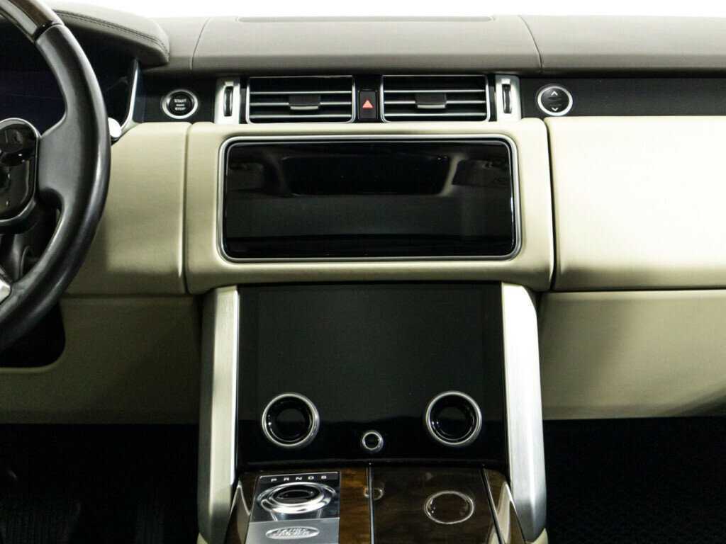 Land Rover Range Rover 2018 года с пробегом. Фото: #13