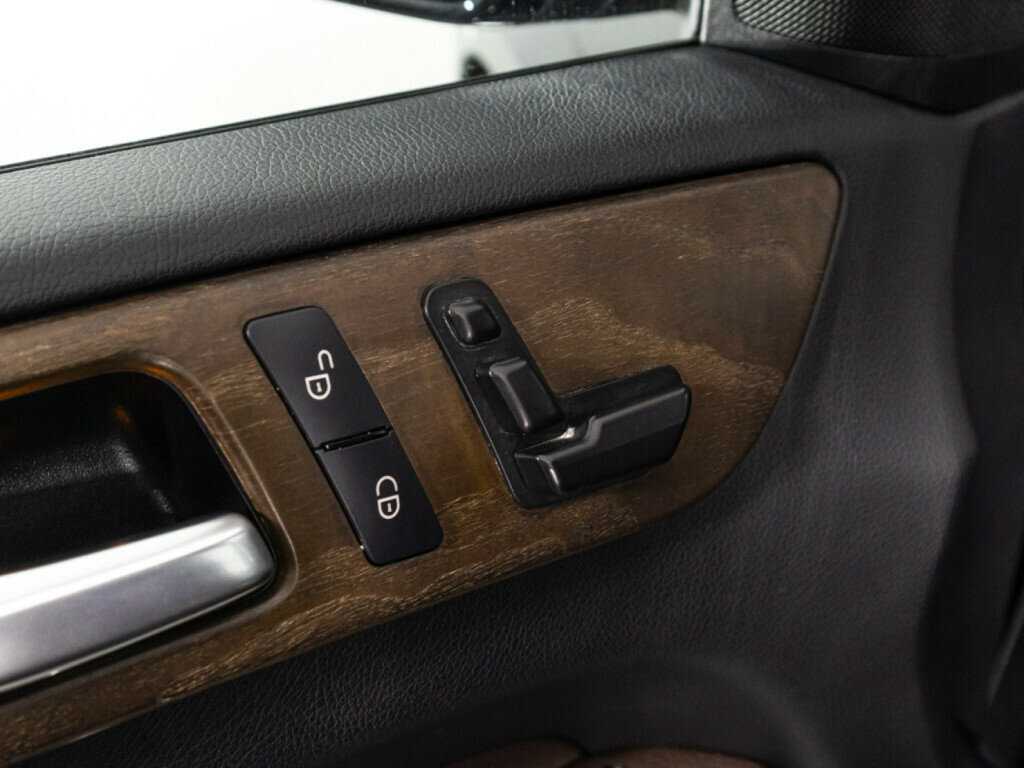 Mercedes-Benz GL-Класс 2015 года с пробегом. Фото: #17