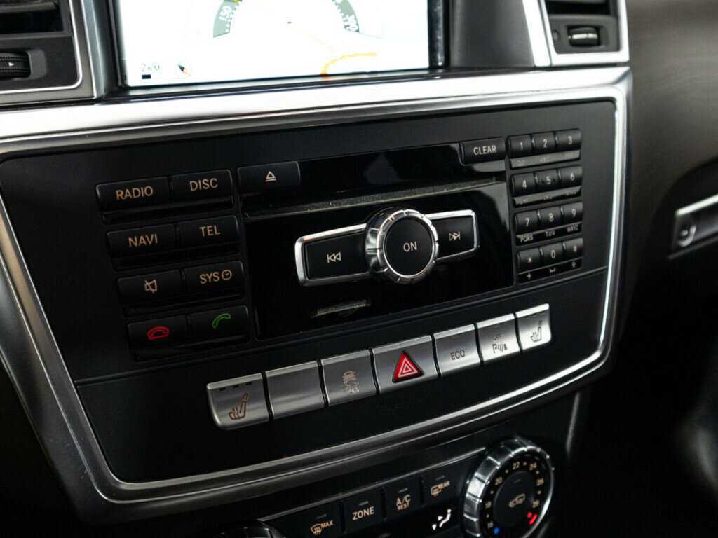 Mercedes-Benz GL-Класс 2015 года с пробегом. Фото: #21