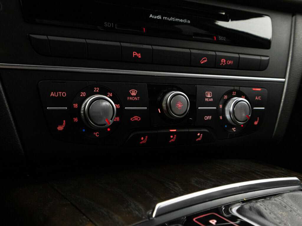 Audi A6 allroad 2015 года с пробегом. Фото: #16