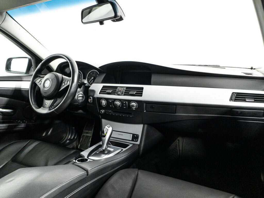 BMW 5 серии 2009 года с пробегом. Фото: #8