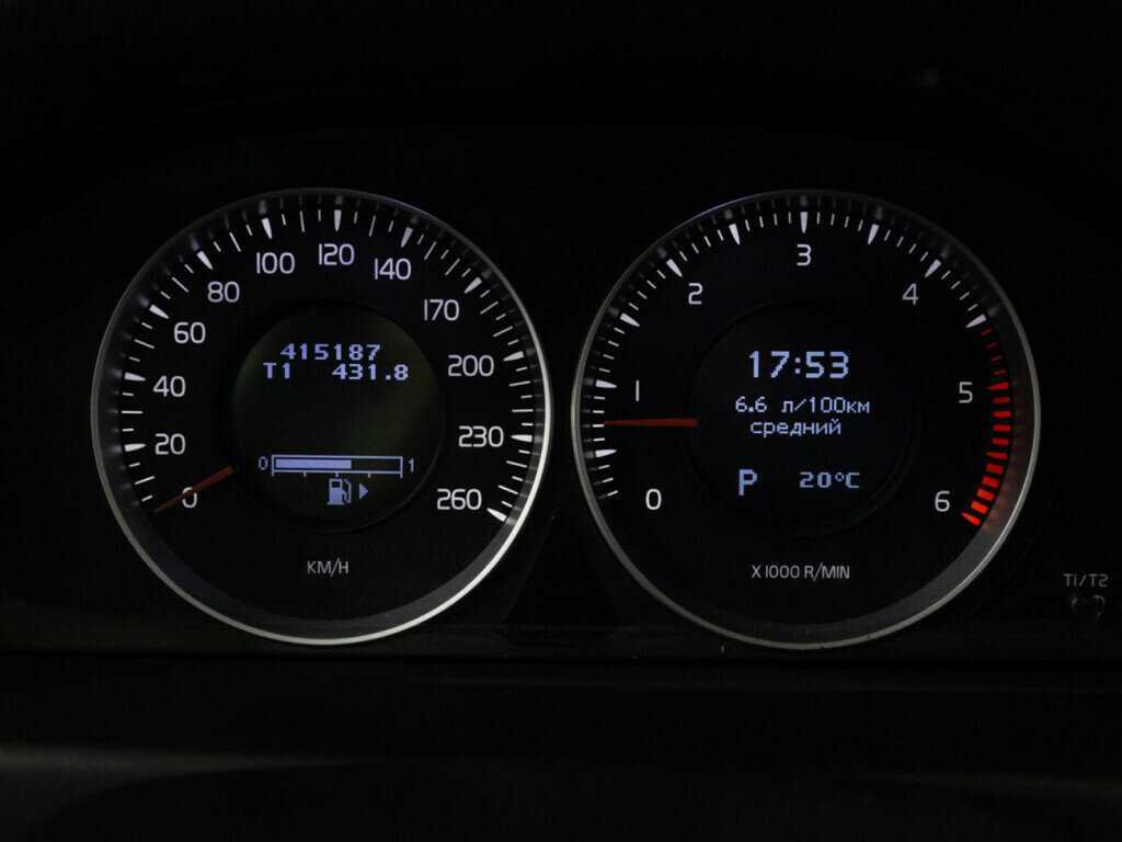 Volvo XC70 2011 года с пробегом. Фото: #11