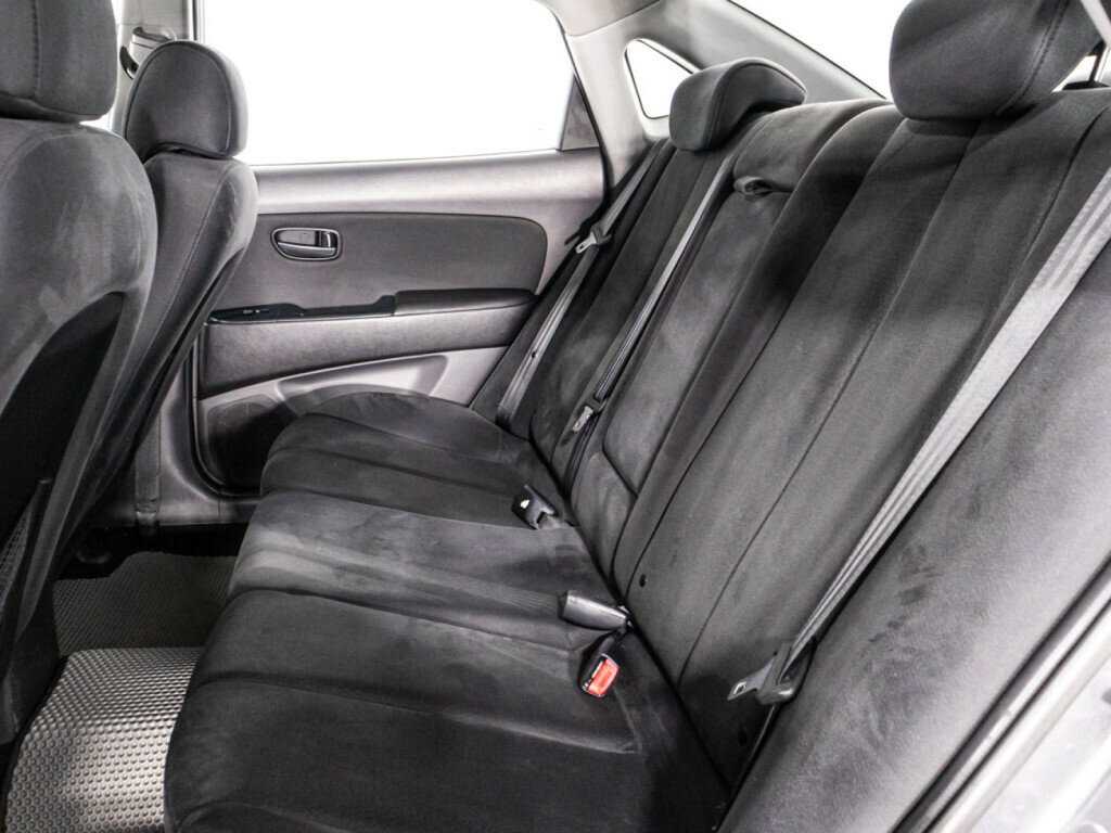 Hyundai Elantra 2008 года с пробегом. Фото: #9