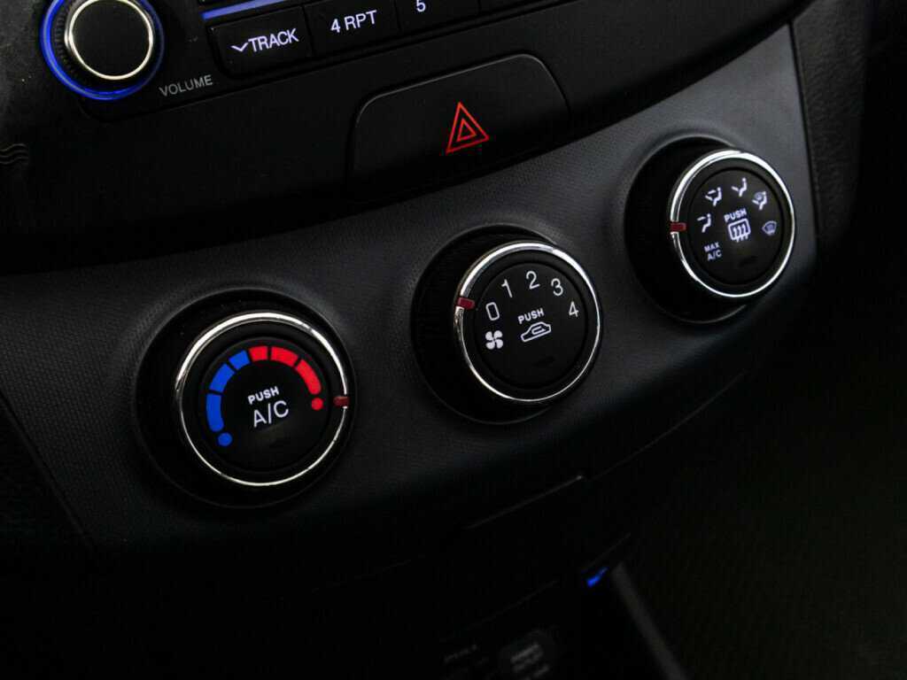 Hyundai Elantra 2008 года с пробегом. Фото: #14