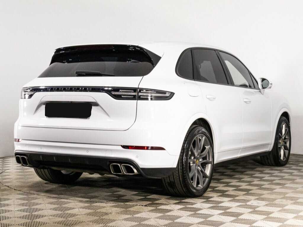 Porsche Cayenne 2018 года с пробегом. Фото: #3