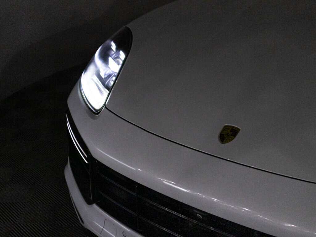 Porsche Cayenne 2018 года с пробегом. Фото: #28