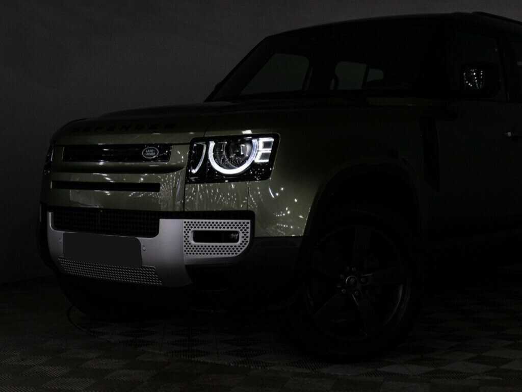 Land Rover Defender 2021 года с пробегом. Фото: #26