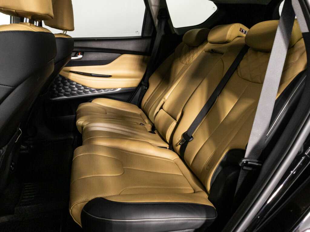 Hyundai Santa Fe 2021 года с пробегом. Фото: #9