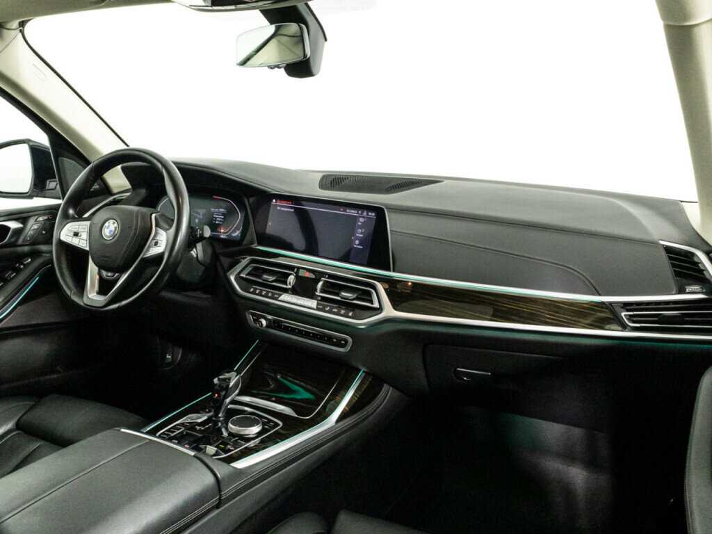BMW X7 2020 года с пробегом. Фото: #6