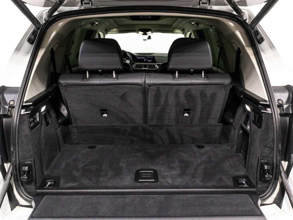 BMW X7 2020 года с пробегом. Фото: #12
