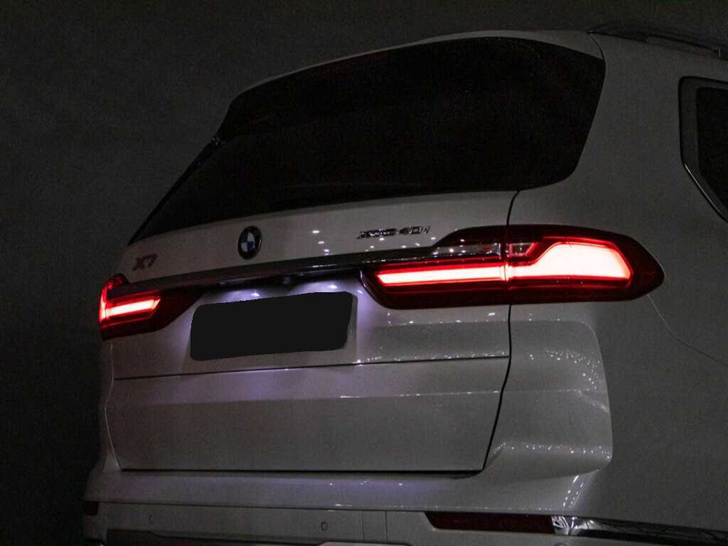 BMW X7 2020 года с пробегом. Фото: #30