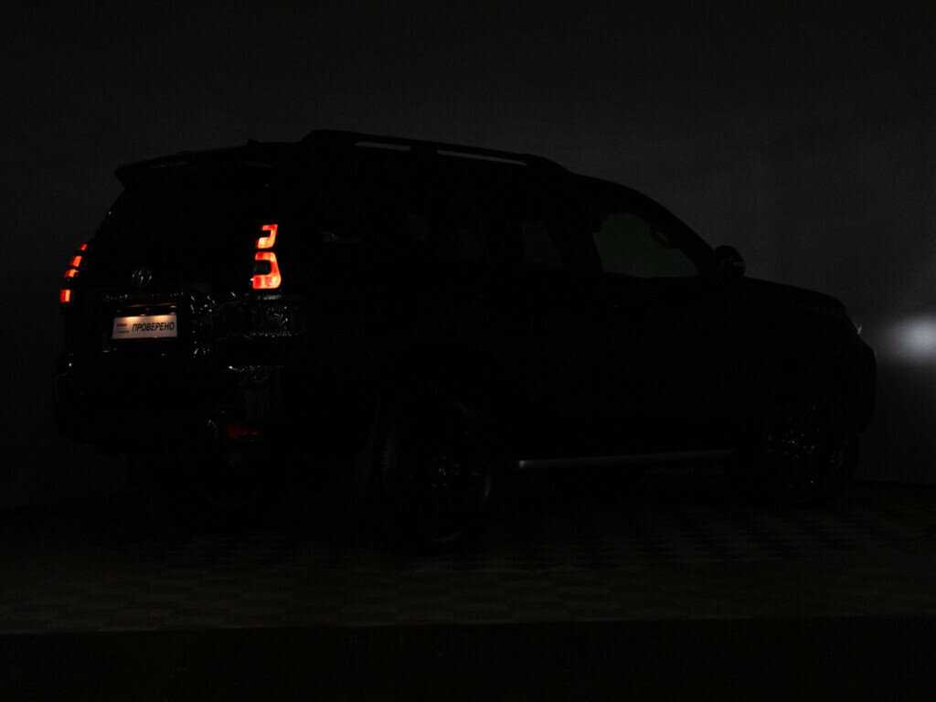 Toyota Land Cruiser Prado 2022 года с пробегом. Фото: #23