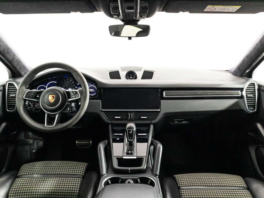 Porsche Cayenne 2019 года с пробегом. Фото: #12