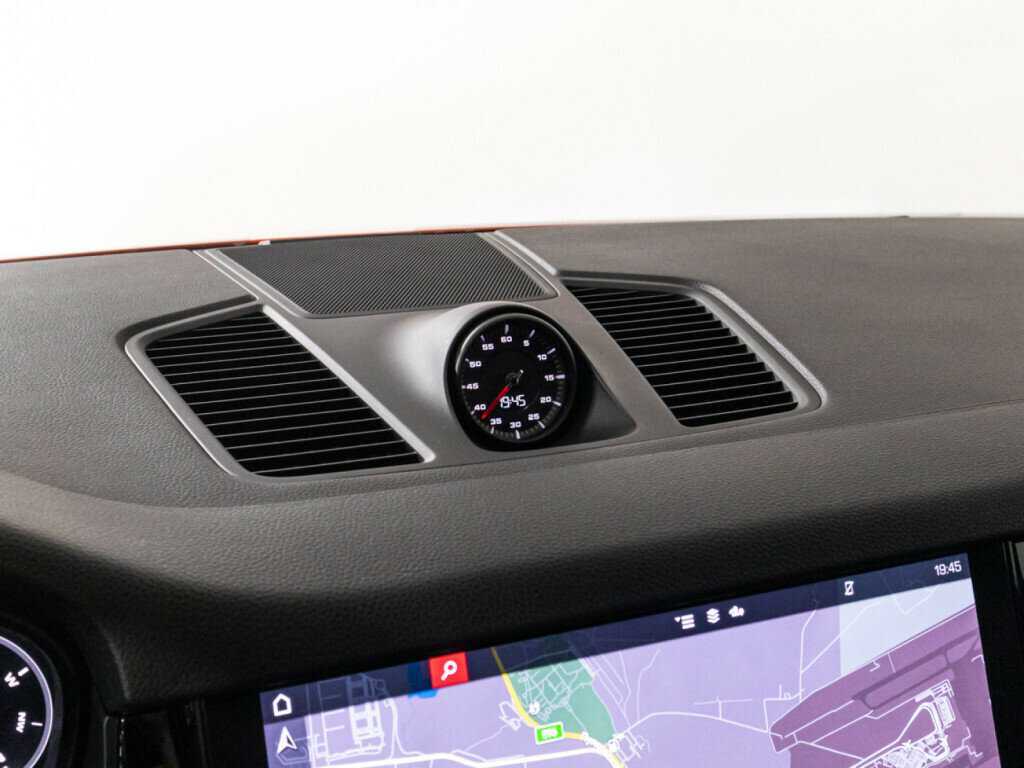 Porsche Cayenne 2019 года с пробегом. Фото: #23