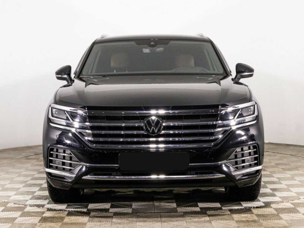 Volkswagen Touareg 2022 года с пробегом. Фото: #1