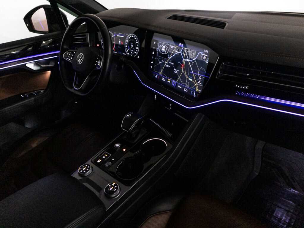 Volkswagen Touareg 2022 года с пробегом. Фото: #25