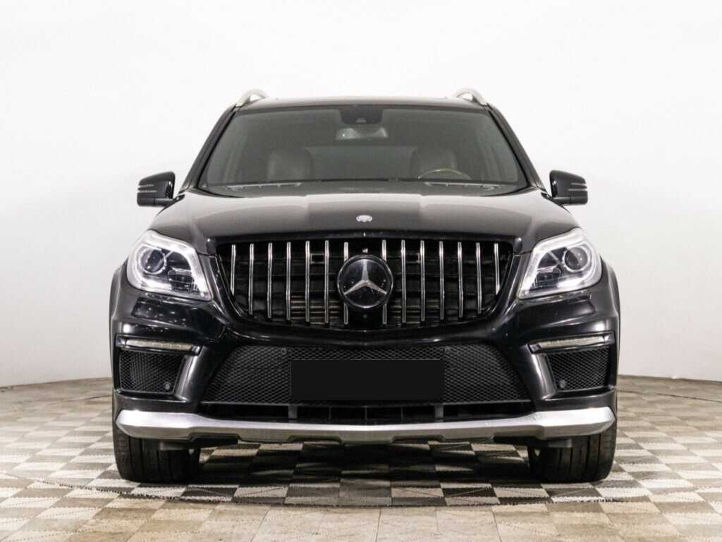 Mercedes-Benz GL-Класс 2015 года с пробегом. Фото: #1