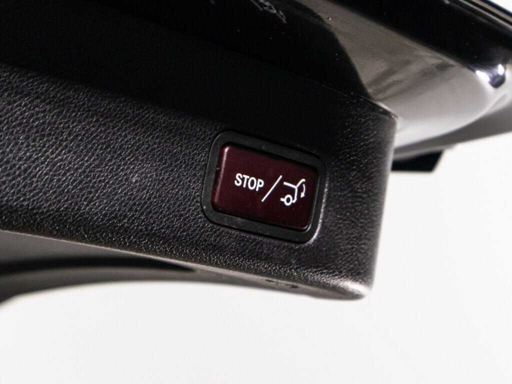 Mercedes-Benz GL-Класс 2015 года с пробегом. Фото: #12