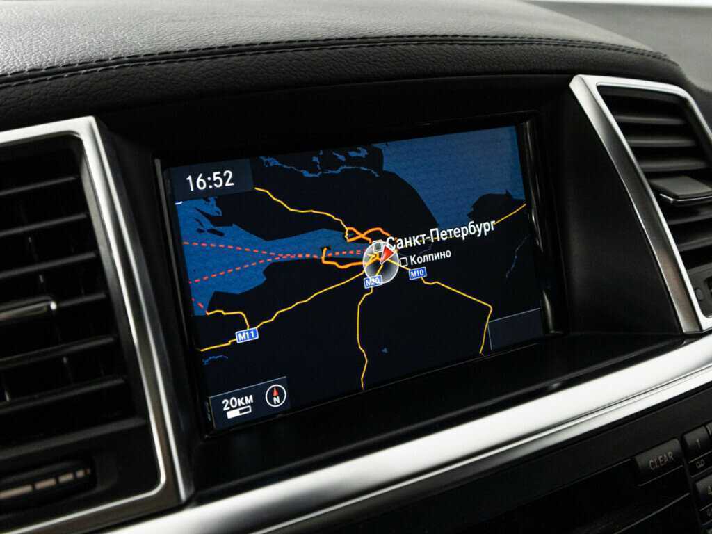 Mercedes-Benz GL-Класс 2015 года с пробегом. Фото: #14