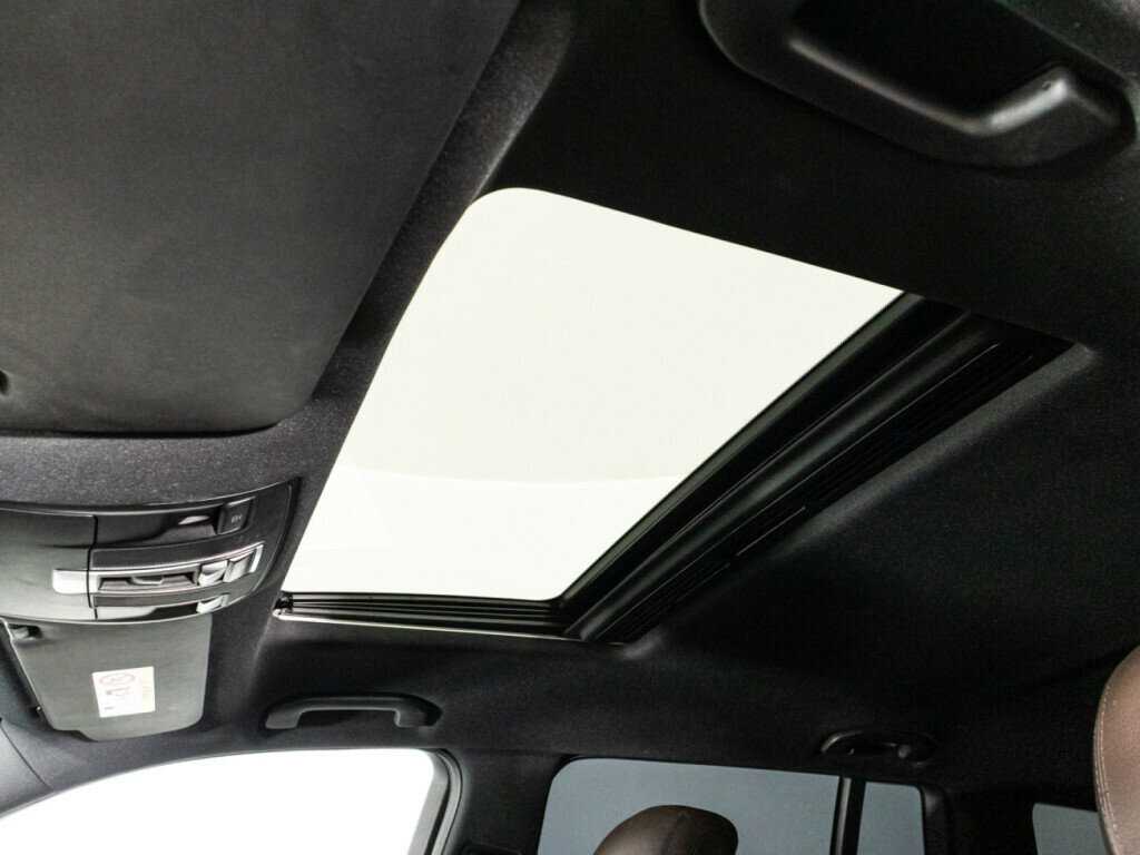 Mercedes-Benz GL-Класс 2015 года с пробегом. Фото: #17