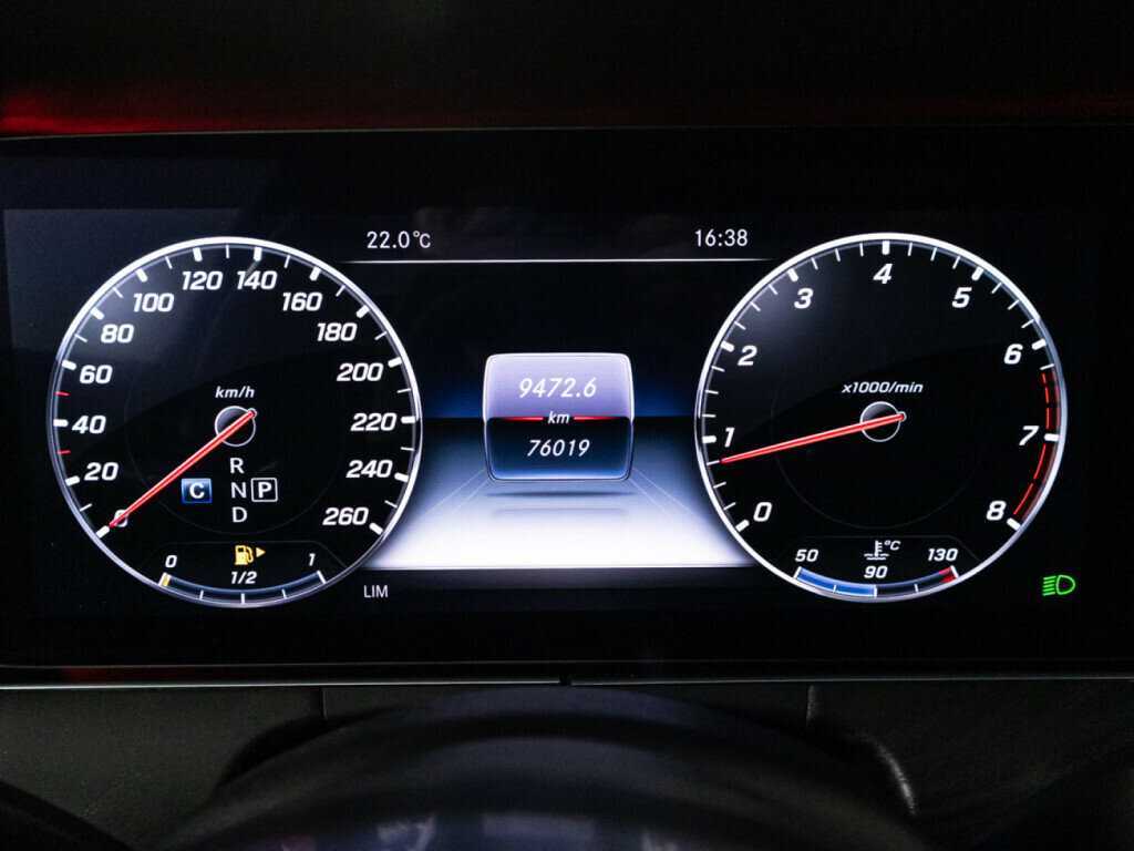 Mercedes-Benz E-Класс 2019 года с пробегом. Фото: #11