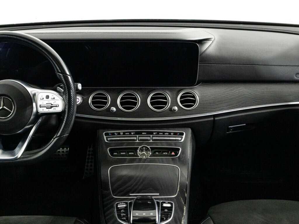 Mercedes-Benz E-Класс 2019 года с пробегом. Фото: #13