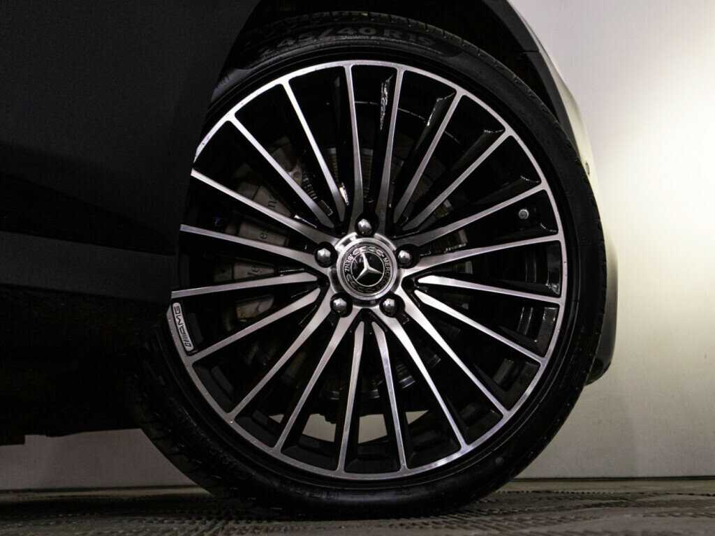 Mercedes-Benz E-Класс 2019 года с пробегом. Фото: #22