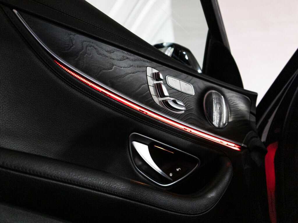 Mercedes-Benz E-Класс 2019 года с пробегом. Фото: #24