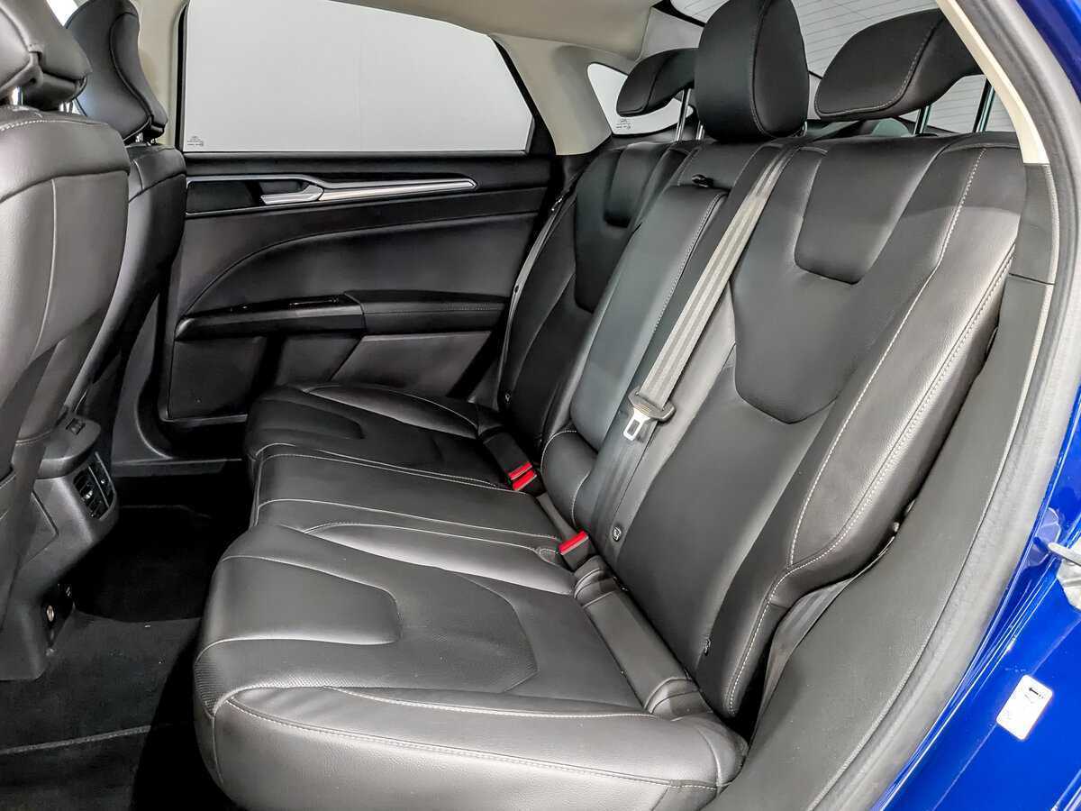Ford Mondeo 2017 года с пробегом. Фото: #11