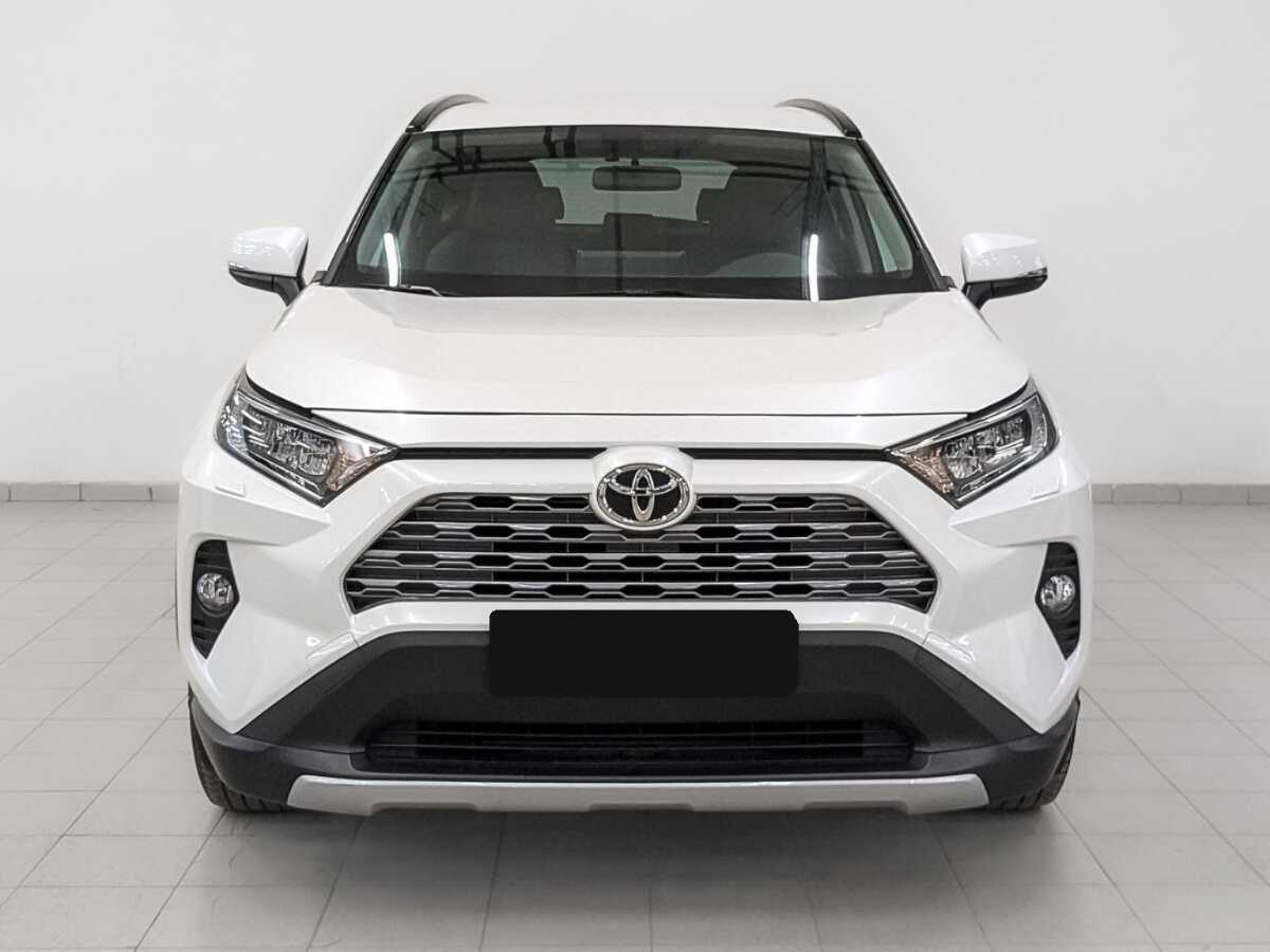 Toyota RAV4 2020 года с пробегом. Фото: #1