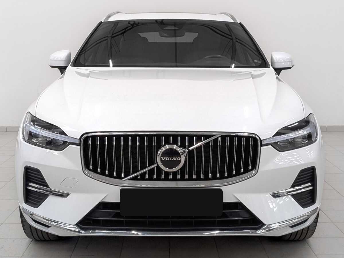 Volvo XC60 2021 года с пробегом. Фото: #1