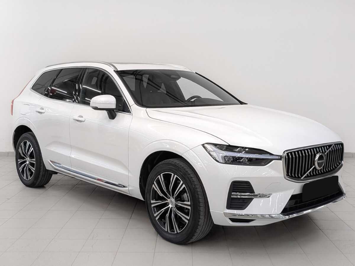 Volvo XC60 2021 года с пробегом. Фото: #2
