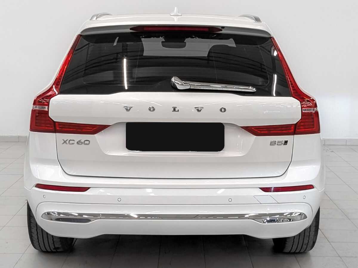 Volvo XC60 2021 года с пробегом. Фото: #5