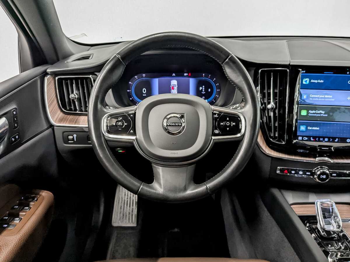 Volvo XC60 2021 года с пробегом. Фото: #18