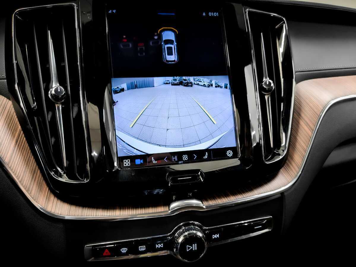 Volvo XC60 2021 года с пробегом. Фото: #23