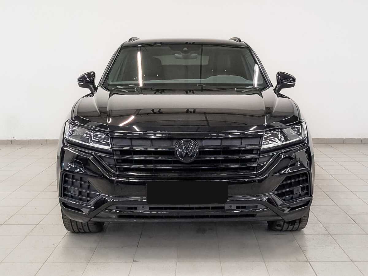Volkswagen Touareg 2019 года с пробегом. Фото: #1
