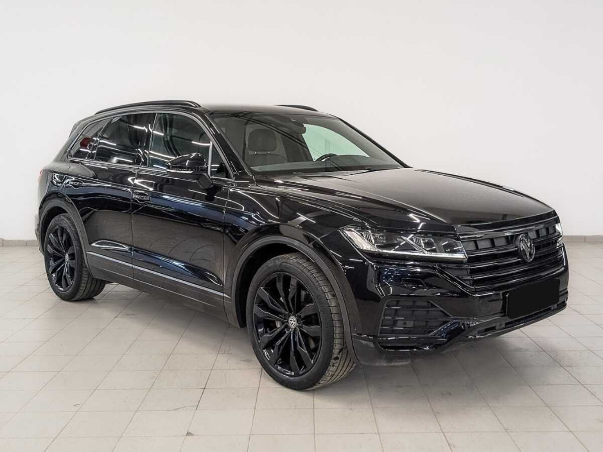 Volkswagen Touareg 2019 года с пробегом. Фото: #2