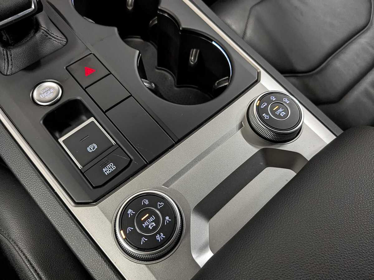 Volkswagen Touareg 2019 года с пробегом. Фото: #20