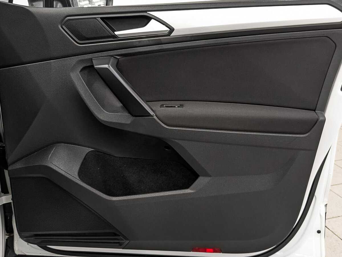 Volkswagen Tiguan 2021 года с пробегом. Фото: #22