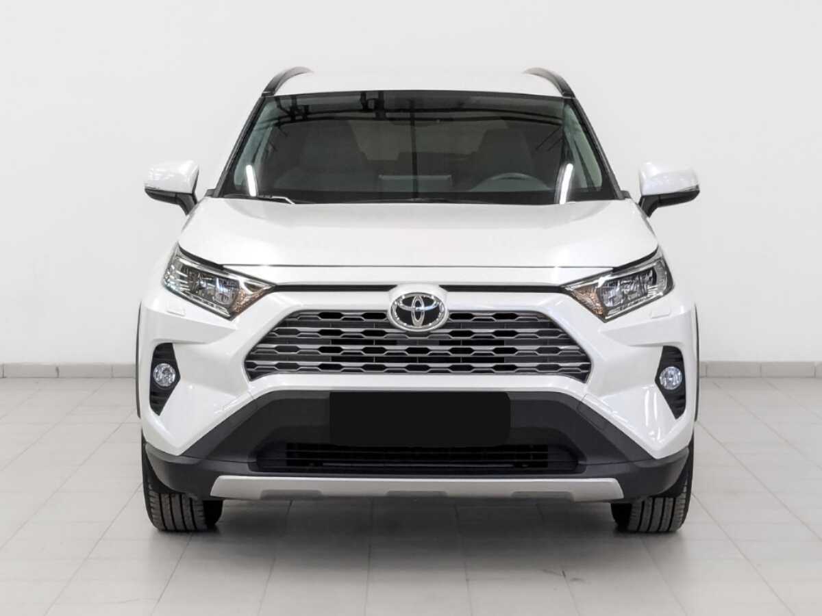 Toyota RAV4 2022 года с пробегом. Фото: #1