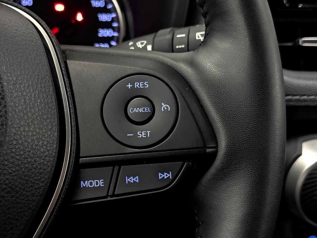 Toyota RAV4 2022 года с пробегом. Фото: #26