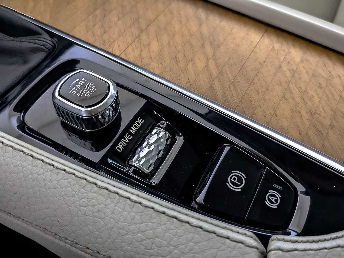 Volvo XC90 2020 года с пробегом. Фото: #18