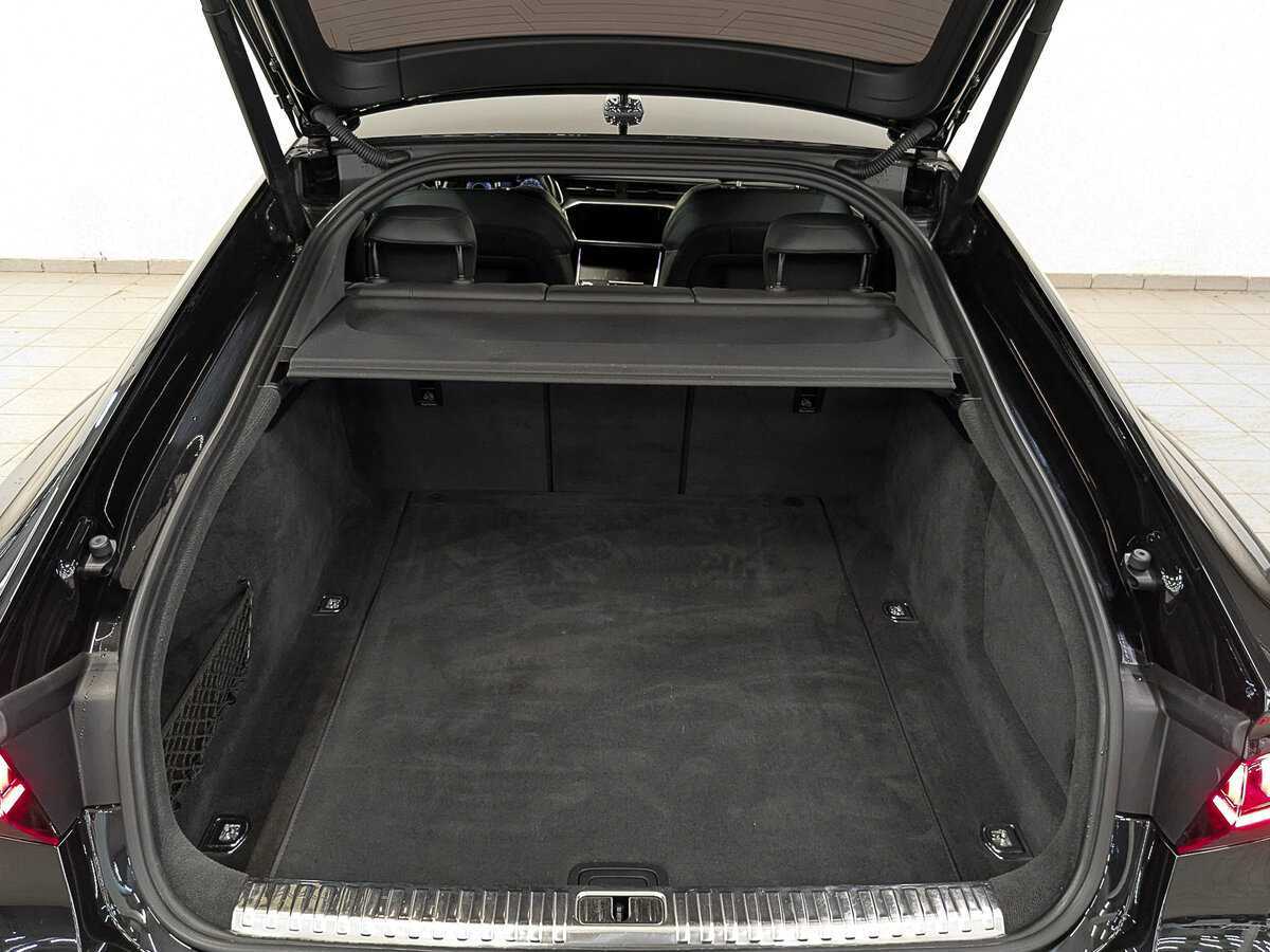 Audi A7 2019 года с пробегом. Фото: #9